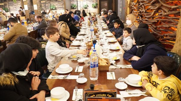 Istanbul İkitelli Orphan Iftar Program (2022)