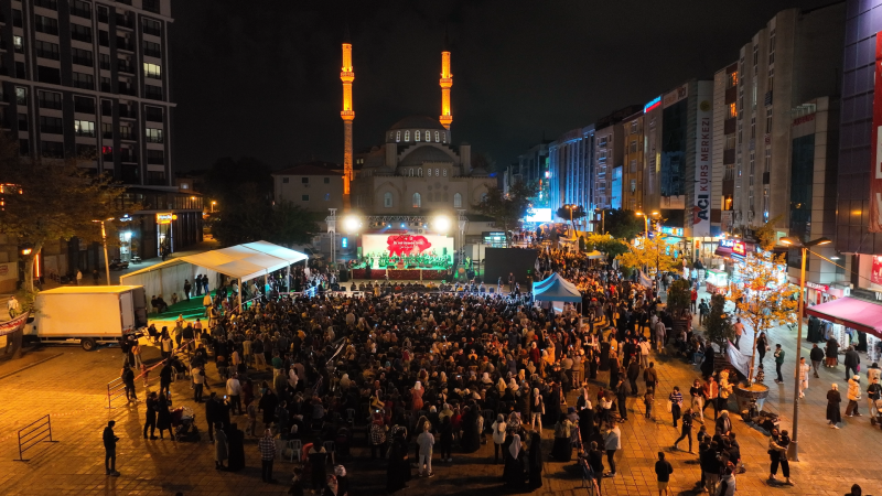 Mevlid-i Nebi Program Organized by FSM Foundation was Celebrated with Great Enthusiasm at Esenler Dörtyol Square