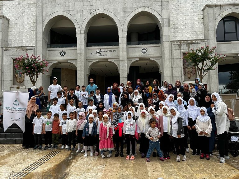 A MUSEUM AND MOSQUE VISIT FROM OUR ÇEKMEKÖY REPRESENTATIVE